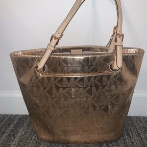 Michael Kors Rose Gold Pocketbook